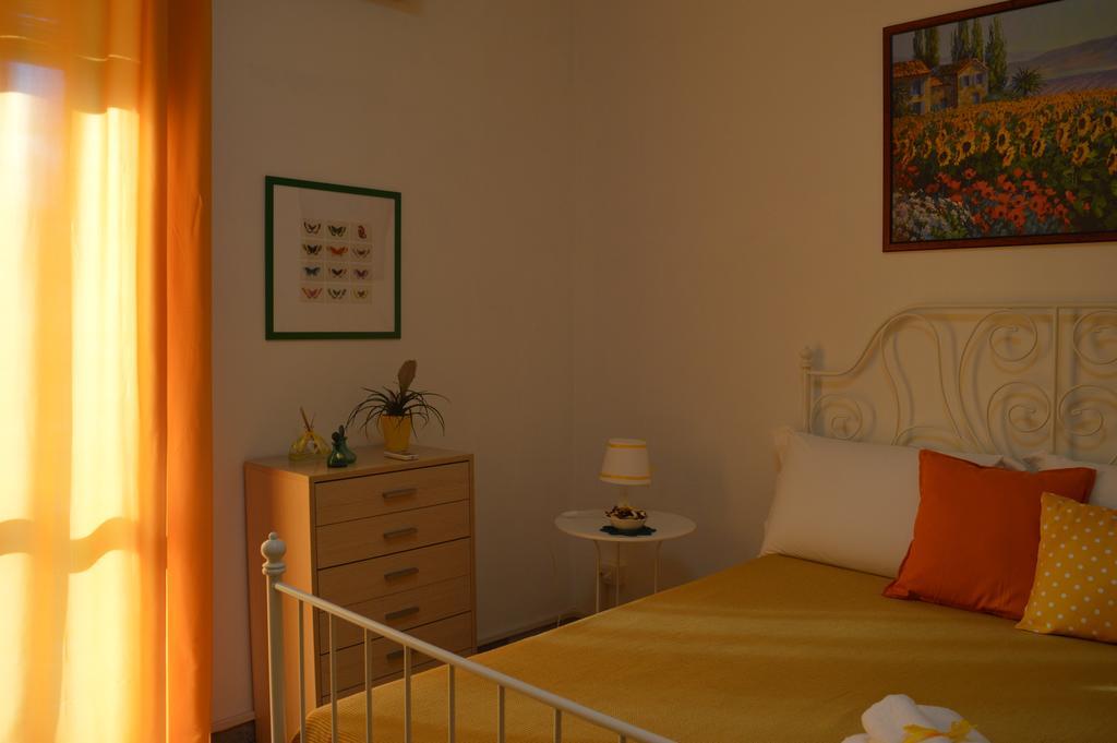 Mary'S Home Salerno Pokój zdjęcie